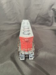 Athearn 8965 Cotton belt locomotive used For Parts Not Working