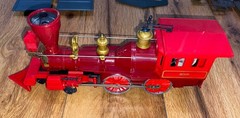 **PARTS** Lionel 6‑1053 “James Gang” Steam Train Set With Buildings & Track