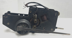 LIONEL POSTWAR O/O27 4-WHEEL LOCOMOTIVE MOTOR – WORKS GREAT
