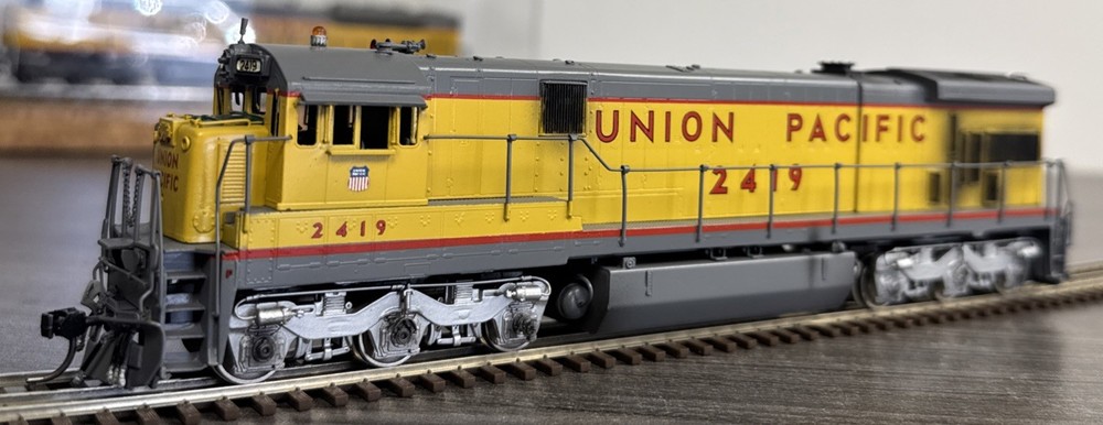 Overland Models HO Brass OMI-1805 GE C30-7 Diesel Union Pacific #2419 Used/TLC!