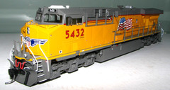 HO SCALE INTERMOUNTAIN UNION PACIFIC ES44AC ROAD#5432 DCC&SOUND 49701S-10