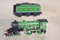 HORNBY R378 LNER 4-4-0 SHIRE HUNT CLASS D49/1 LOCOMOTIVE 2753 CHESHIRE om