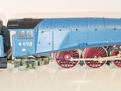 Hornby R528 Ltd Ed #31 Sir Nigel Gresley A4. New Old Stock. Mint Cond. Boxed. OO