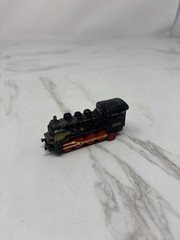 Vintage Soma Pull N Go Santa Fe diecast engine car train carriage, 1989