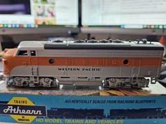ATHEARN 3249 WESTERN PACIFIC F7A SUPER POWERED Diesel Locomotive C8