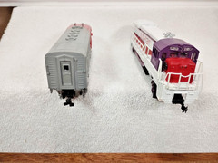 HO Scale Bachmann Diesel Locomotives Auto-Train 4000 & Santa Fe 307 (Need Work)
