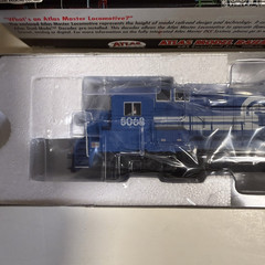 BRAND NEW HO Atlas 9004 Dash 8-40B Diesel Locomotive Conrail #5068 Train