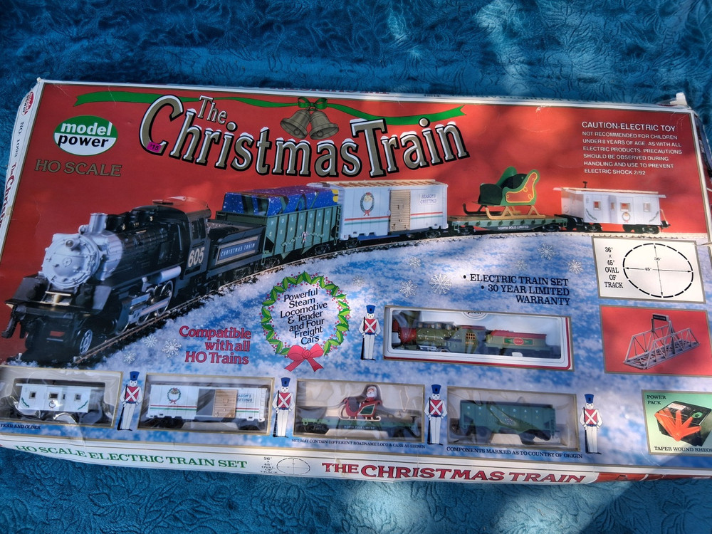 The Christmas Train HO Scale/w Rare Old Fat Boy 0-4-0 Locomotive 6779 Excellent!