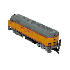 LIFE-LIKE HO SCALE 3901 UNION PACIFIC EMD F40PH DIESEL LOCOMOTIVE DUMMY