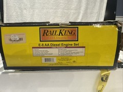 MTH Rail King 30-2677-1 E-8 AA Diesel Engine Set