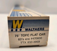 Walthers HO 932-3959 75′ TOFC TRAILER ON FLAT CAR #470600 UNBUILT C52