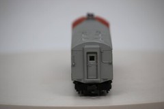 HO Scale Tempo Santa Fe Train # 5028 *Tested And Running* 1:87 Gauge Red Silver
