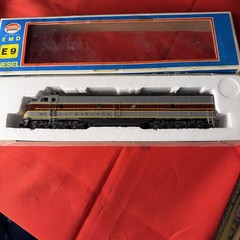 Atlas Diesel Engin E9 Train Works Great 813 Lackawanna