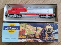 Vintage Cast Metal Athearn Santa Fe #5940 Locomotive
