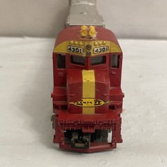 Mantua / Tyco HO Scale Alco C-430 Santa Fe #4301 powered locomotive