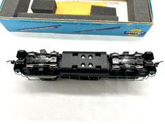 Athearn #4766 HO scale Southern GP59 Powered Diesel locomotive #4610 open box