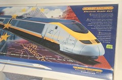 Hornby R806 Eurostar 4 Part Boxed Set &Track. New Old Stock. Mint Cond. OO Scale