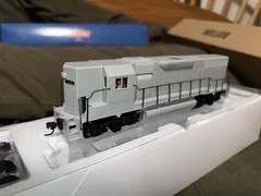 Atlas Master GP38 High Hood Undecorated