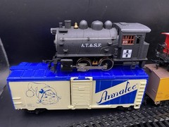 Life-Like HO Scale Model R.R. Steam Locomotive, Tracks, Power Charger, caboose,