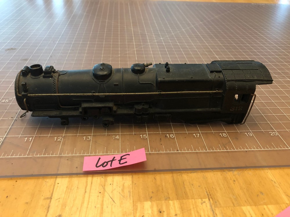 American Flyer S Train 312 Locomotive Engine SHELL ONLY Diecast Metal LOT E