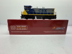 Broadway Limited Paragon2 HO #3337 EMD SW1500 Diesel Locomotive CSX #1125.