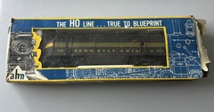 AHM HO Scale Fairbanks Morse Pennsylvania #9506-A Diesel Locomotive “Untested”