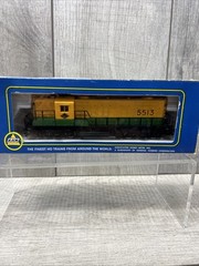 AHM/Yugo HO GP18 Diesel Locomotive Reading Lines #5513