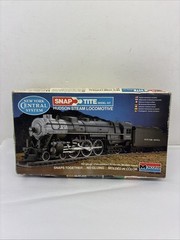 Monogram Models HO Scale New York Central Model Kit #1105 Started Kit