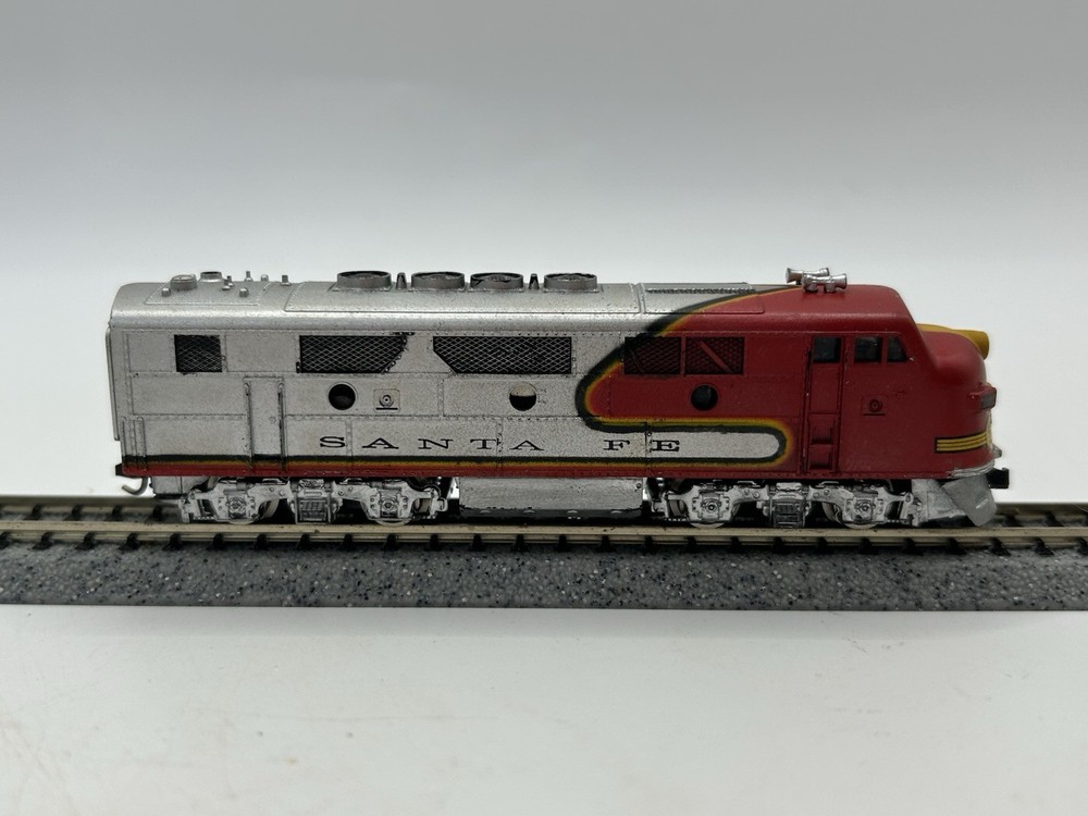 N Fleischmann 7232 Santa Fe F7 Diesel Locomotive – (TESTED)