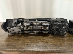 Lionel 4 Post War Steam Engines & Tenders 726 2056 675 221 As is