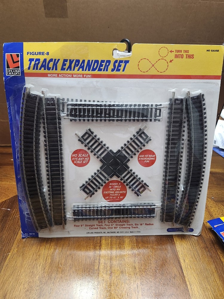 Life Like Trains – Lot Trains And Train Tracks