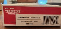 Walthers Trainline HO Scale Amtrak #303 EMD F40PH Diesel Loco New in Box