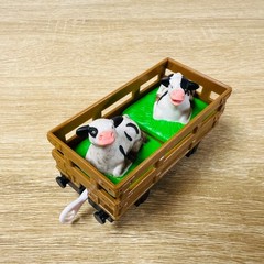 Brown Farm Animal Cart with Cows – Thomas & Friends Trackmaster TOMY Trains