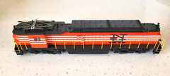 Bachmann Spectrum HO GE E33 New Haven Loco with light function