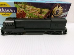 ATHEARN # 3480 ~ UNDECORATED U33B POWERED LOCOMOTIVE ~HO SCALE~TESTED