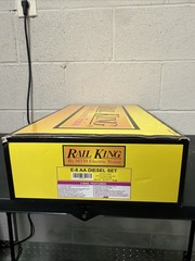 Rail King by MTH Electric Trains E-8 AA Diesel Set for O gauge model trains