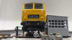 Heljan 3535 Class 35 Hymek D7058 BR Blue With Full Yellow Ends DCC Ready Lights