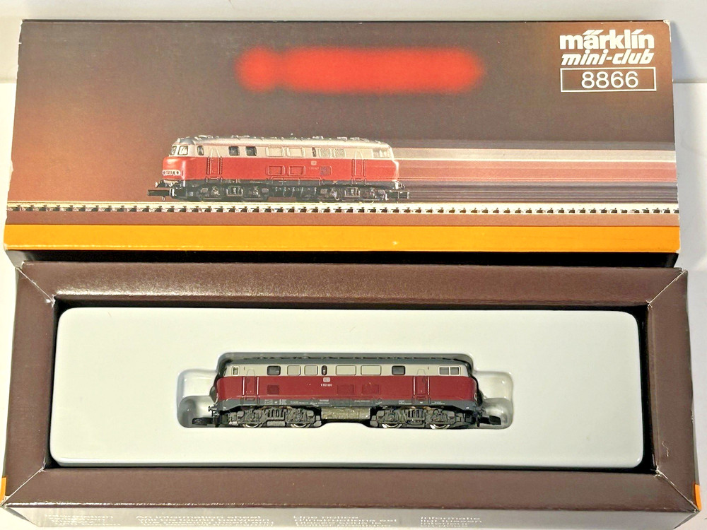 Marklin Mini-Club Z Scale #8866 Locomotive. in Original Box. Germany.