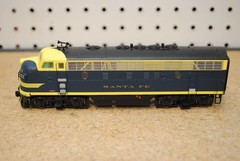 InterMountain Railway Co. 49026-08 ATSF Santa Fe #222 EMD F7A Diesel Loco HO