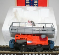 AMTRAK OPERATING MAINTENCE CAR LIKE LIONEL 69 AMTRAK 7 CANTENARY CREW CAR GTT