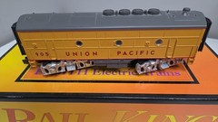 MTH Railking RK-2011B F-3 Non Powered B Diesel B Unit.