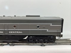 MTH RailKing 30-2140-3 O New York Central Lightning E-8 B Unit Diesel Locomotive