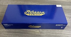 Athearn Genesis ATHG81313 P42DC Via Rail Canada #917 – NIB w/DCC & Sound!