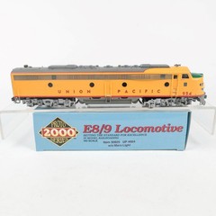 Proto 2000 HO Scale Union Pacific UP #954 E8/9 Diesel Locomotive DC 30825