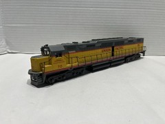 HO Scale Athearn, HO Union Pacific DD-35 Diesel Locomotive #70