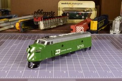 HO SHELL F series Bachmann Burlington Northern cab insert SH5