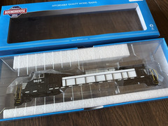 Athearn Roundhouse RND78029 Dash 9-44C Norfolk Southern – HO, DCC Ready, 22 pin
