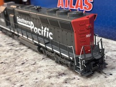 Atlas O Premier Southern Pacific SD45 #8595 W/ PS3 30138277 (2-Rail)