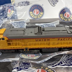 Lionel 6-58102 Union Pacific Veranda Gas Turbine #64 for DCC DC Decoder New Read