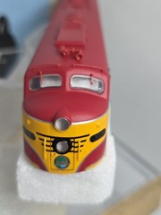 Proto 2000 HO 8710 Florida East Coast E8/E9 Diesel Loco FEC 1031 NOS Runs Smooth